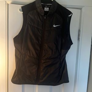 Nike vest